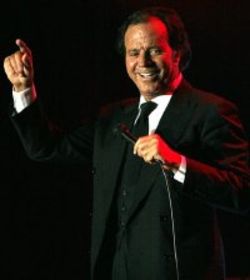 Concert Julio Iglesias si Costel Busuioc la Brasov - neconcretizat