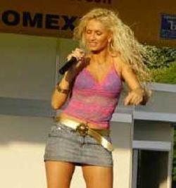 Concert Andreea Banica in club Twice