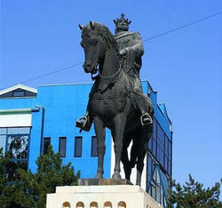 Piata Mircea cel Batran