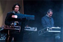 Thievery Corporation canta la B'estfest