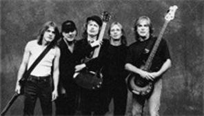 Bilete concert AC/DC: s-au vandut deja 7000!