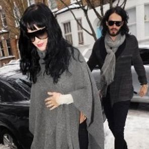 Katy Perry, deja insarcinata?