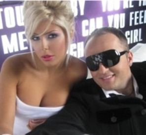 Asculta Sahara ft. Shaggy & Bob Sinclar - I Wanna