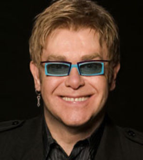Concertul Elton John s-a amanat