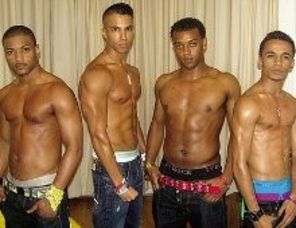 Bataie mare pe JLS