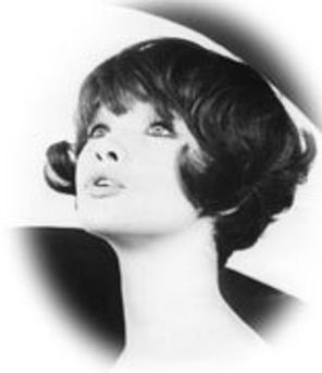 Margareta Paslaru, invitata la Mamaia