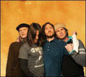 Red Hot Chili Peppers 4 nominalizari la MTV Europe Music Awards