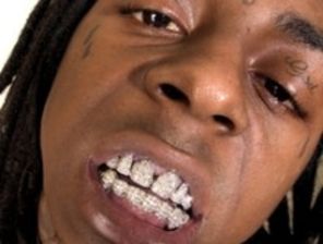 Lil Wayne a tras cu dintii pentru inca o luna de libertate