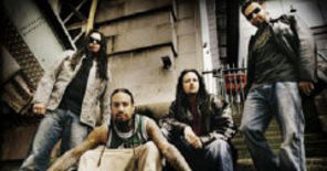 Korn canta impreuna cu Amy Lee de la Evanescence