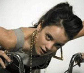 Lily Allen canta in `The Sims`