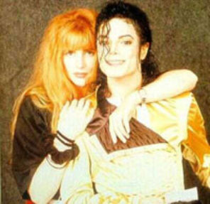 Lisa Presley si Karen Faye, sedinta de spiritism cu Michael Jackson