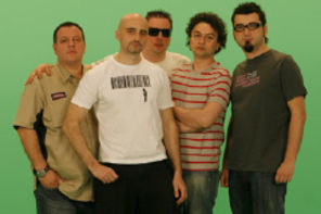 Noul videoclip Voltaj - filmat cu o camera foto !