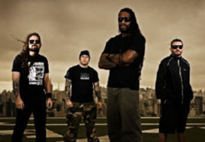 Sepultura concerteaza la Arenele Romane