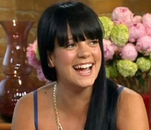 Lily Allen ataca Girls Aloud