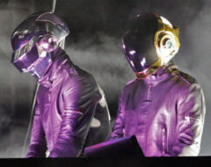 Daft Punk prezinta `Alive 2007`