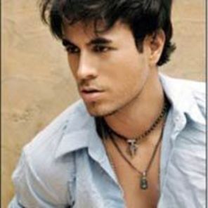Enrique Iglesias canta gratis la nunti