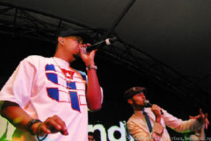 Exclusiv online poze concert Outlandish
