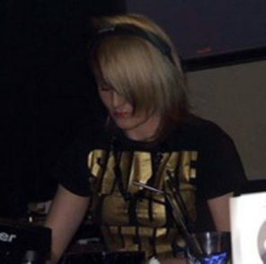 Interviu - Sister Bliss (Faithless): 'Succesul nostru a fost intamplator'