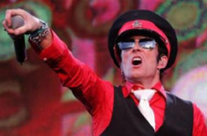 Velvet Revolver renunta la solistul Scott Weiland