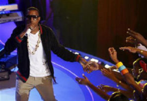 Au fost anuntati nominalizatii la Grammy Awards 2008