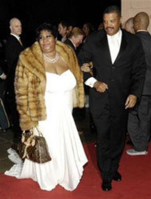 Aretha Franklin, Marilyn Manson - cele mai prost imbracate vedete, conform PETA