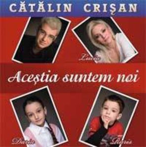 Catalin Crisan isi prezinta familia intr-un album... muzical