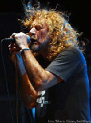 Robert Plant - `Red Hot Chili Peppers - muzica de gradinita`