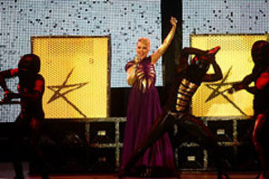 Kylie la Bucuresti - show ca la carte