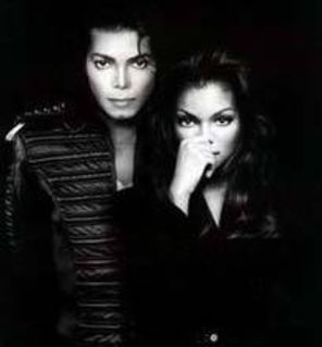 Janet Jackson: `Mi-ar placea sa cant in deschidera lui Michael`