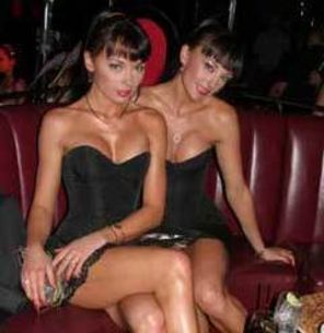 Paul McCartney a invatat trucuri de balet de la... Cheeky Girls