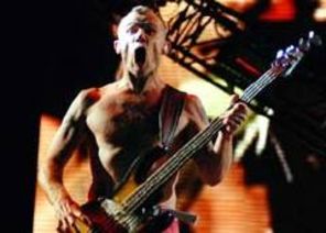 Justice - producatori pentru Red Hot Chili Peppers