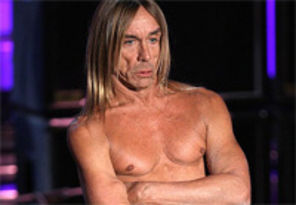 Iggy Pop a ramas fara echipament