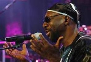 O alta legenda muzicala a anilor `70 a murit - Isaac Hayes
