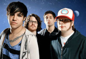 `Folie a Deux` pe noul album Fall Out Boy