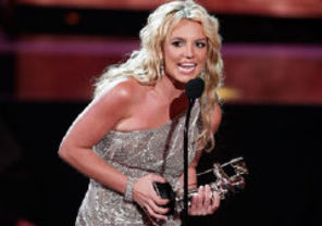 Britney Spears, marea castigatoare a MTV Video Music Awards 2008