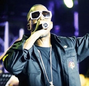 Kanye West, arestat pentru vandalim