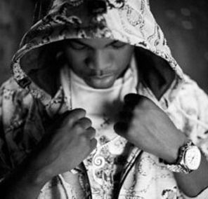 Ne-Yo isi lasa fanii sa-i aleaga urmatorul single