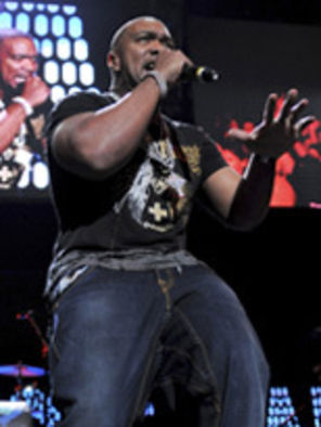 Timbaland, premiat pentru realizarile sale de o Universitate Irlandeza