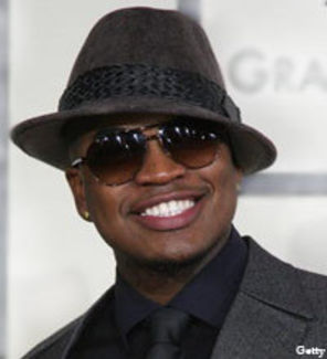 Ne-Yo le da pe fetele de la The Pussycat Dolls, pentru Marilyn Manson
