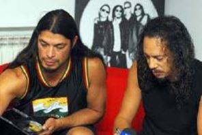 Interviu si poze de la conferinta cu Metallica pe bestmusic