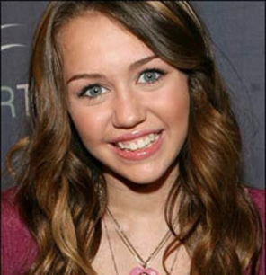 Miley Cyrus, atacata de hackeri