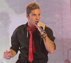 David Bisbal lanseaza videoclipul Juro que te amo
