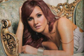 Dulce Maria va fi chelnerita dupa destramarea RBD