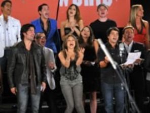 Thalia, Chayanne & co. - versiunea in spaniola pentru We Are The World
