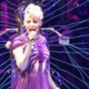 Poze Kylie Minogue: primul concert din turneul KYLYEX2008