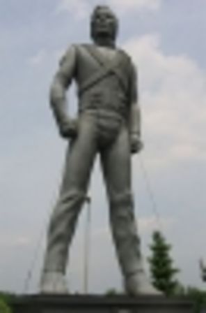 Michael Jackson, promovare cu statui