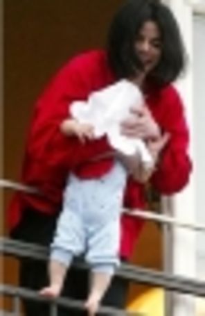 Michael Jackson, tata pentru a treia oara