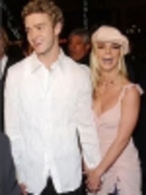 3. Ar face cuplu cu Justin Timberlake