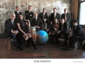 Interviu Pink Martini
