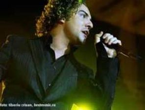 David Bisbal l-a chemat de acasa pe Nelu Ploiesteanu sa ii cante